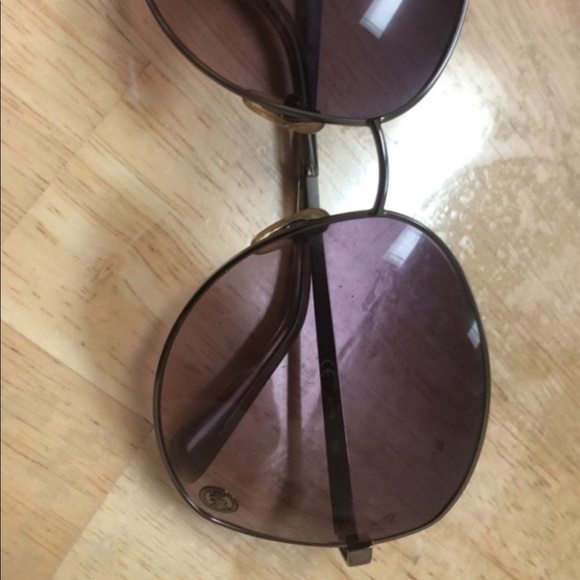 Micheal Kors sunglasses - Picture 2 of 5